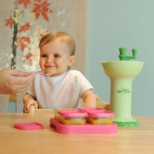 Green Sprouts Fresh Baby Food Mill, Manual Puree Maker with Built-In Serving Bowl, Separates Seeds & Skins, No Batteries or Electricity Needed, Compact, Dishwasher Safe
