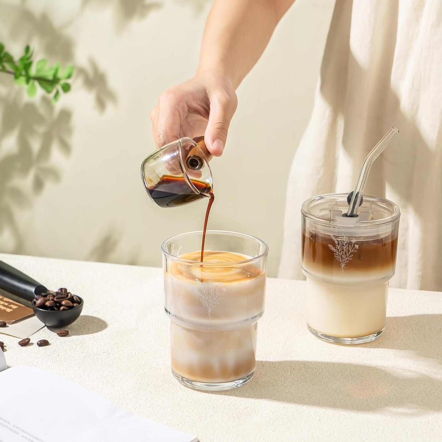 13oz Glass Tumbler with Straw and Lid, Reusable Iced Coffee Cup Tumbler, Cute Glass Cups for Water, Matcha, Travel Coffee Mugs (Cute Cat - 13oz)