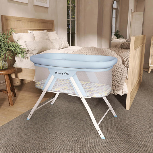 Dream On Me Poppy Traveler Portable Baby Bassinet, Breathable Mesh Airflow Panels, Compact and Lightweight, Quick Fold Travel Friendly Design, Anti-Slip Legs, Travel Bag and Mattress Included- Blue