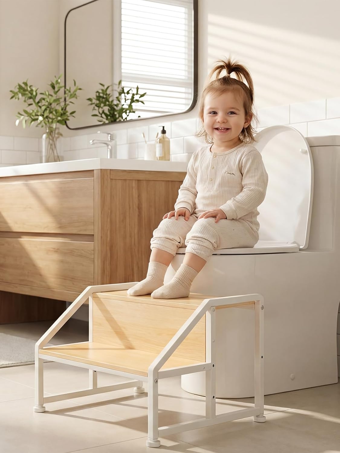 Toddler Step Stool for Kids, 2-in-1 Convertible Step Stool, Non-Slip Kids Potty Training Stool, Sturdy Wooden Step Stool for Bathroom, Kitchen & Sink