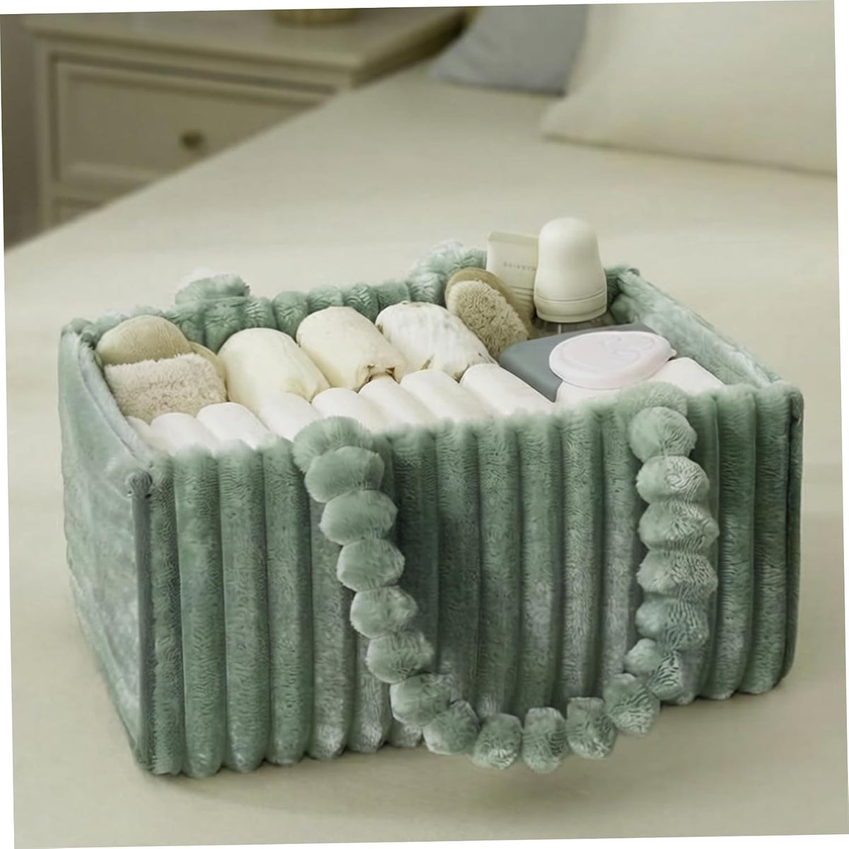 Baby Diaper Caddy, Portable Diaper Caddy with Removable Dividers, Soft Flannel Storage Bin for Baby Essentials, Toys, and Supplies, White