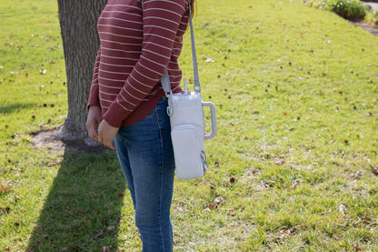 PICNIC TIME Eclipse 40 oz Tumber Tote, Drink Carrier Crossbody Bag, Water Bottle Holder with Shoulder Strap and Phone Pocket, (Gray)