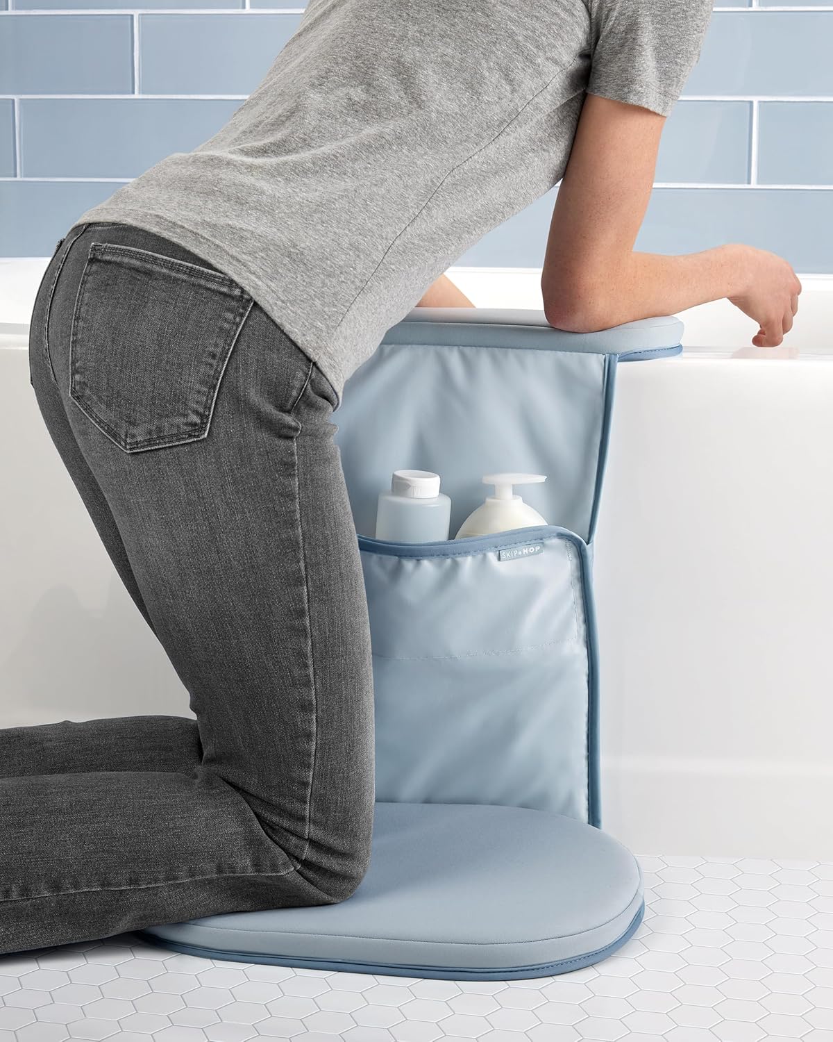 Baby Bath All-in-One Elbow Saver and Kneeler, Moby, Grey