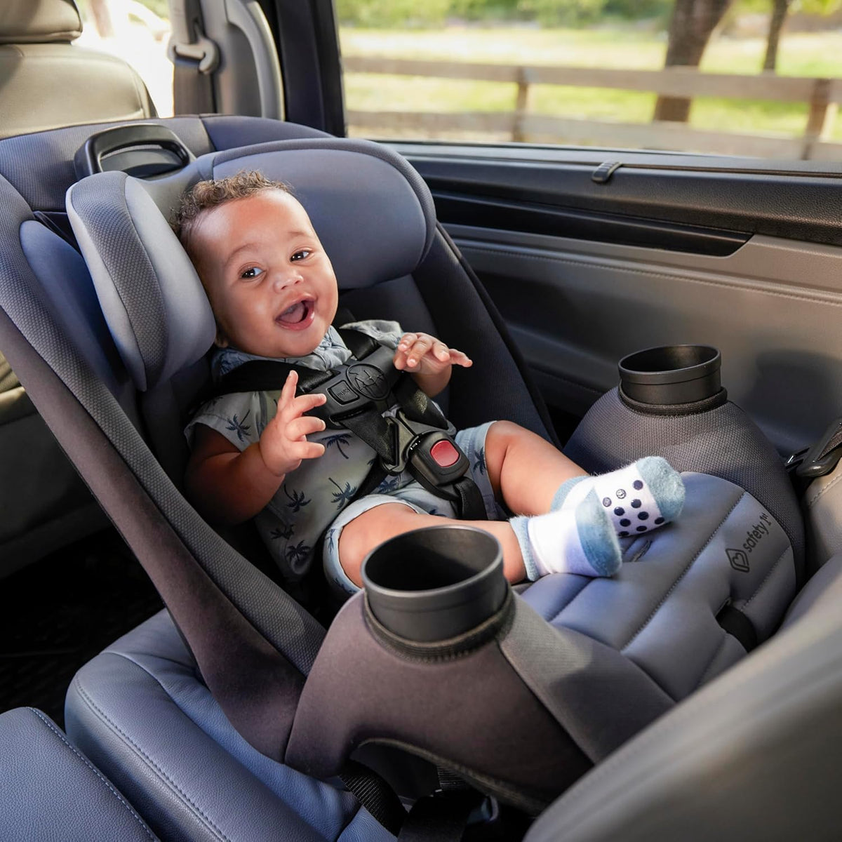 Ellaris 3-in-1 Convertible Car Seat, Slim Fit Design, Rear & Forward-Facing, 5-Position Headrest, Travel-Friendly with Machine-Washable Seat Pad, Smokey Haze