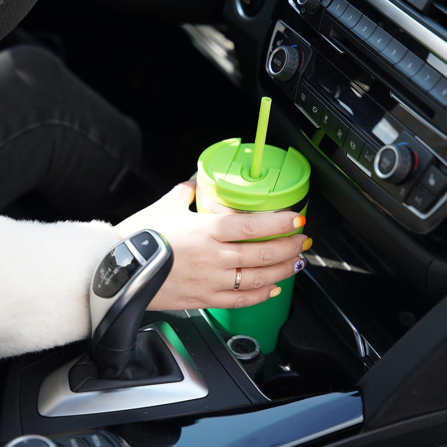 18 oz Coffee Tumbler with Straw, Insulated Stainless Steel Cup | Double Wall Vacuum, Leak Proof, Keeps Hot/Cold, BPA Free, Dishwasher Safe, Cupholder Friendly, Travel, Navy Blue