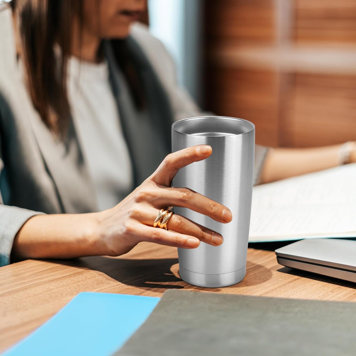 20 oz Tumbler Stainless Steel Tumblers Bulk with Lid Double Wall Insulated Coffee Tumbler Cups for Hot & Cold Drinks Powder Coated Travel Coffee Tumbler Mug Metal (Stainless Steel, 1 pack)