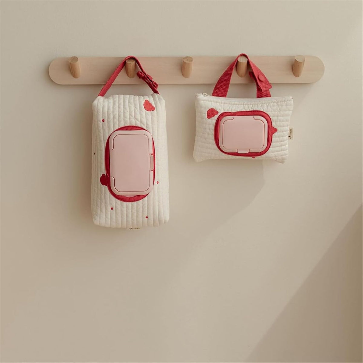 Embroidered Bear Stroller Wet Wipe Pouches Portable Baby Wipe Holder Embroidery Baby Wipes Storage Bag for Travel