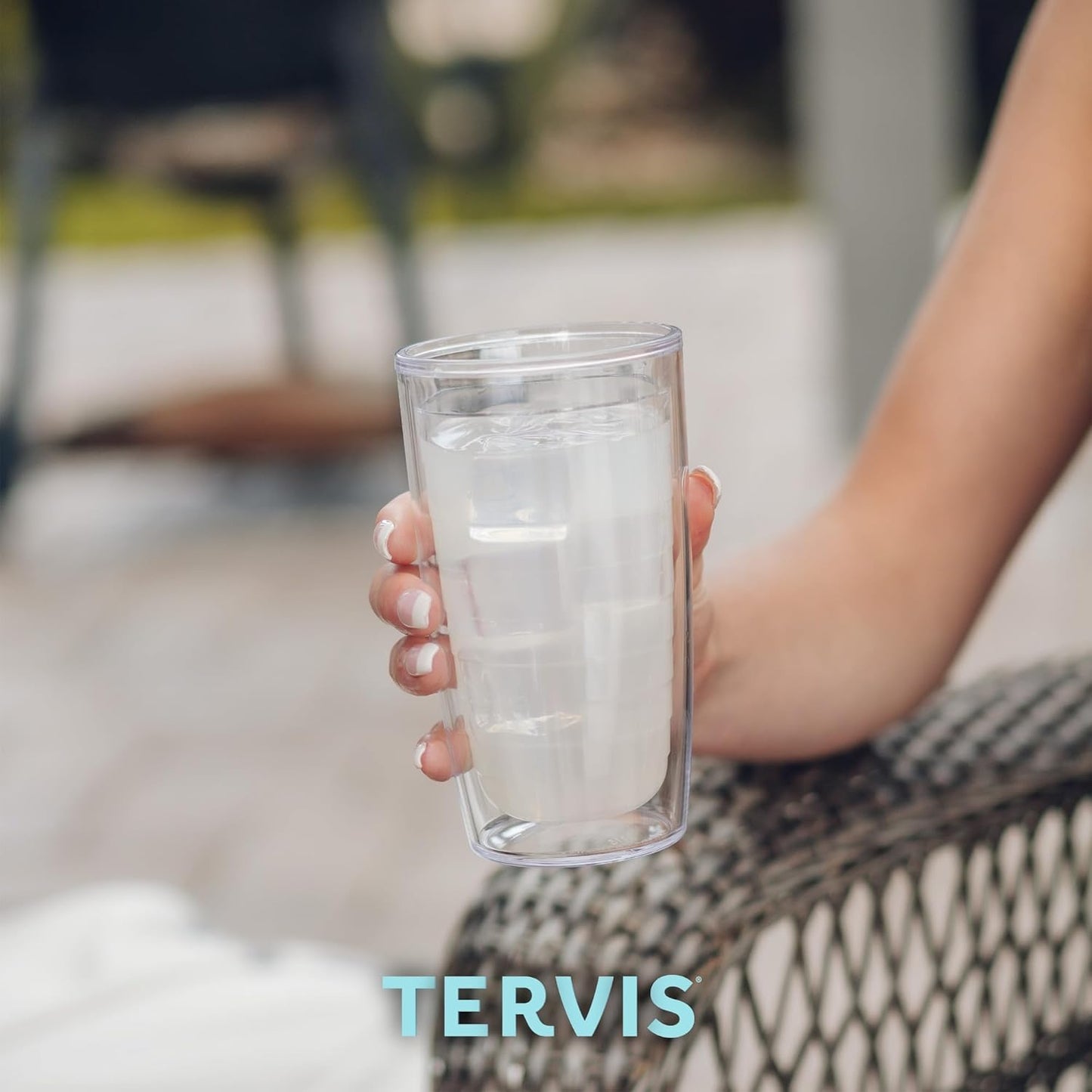 Tervis Clear & Colorful Lidded Made in USA Double Walled Insulated Tumbler Travel Cup Keeps Drinks Cold & Hot, 24oz, Blue Lid, 1 Count (Pack of 1)