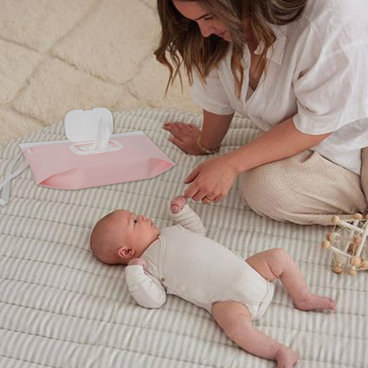 Baby wipes dispenser，portable baby wipes holder for outdoor, Refillable baby wipes container, on the go wet wipe pouch for travel, resuable wipes dispenser for hiking (sage)