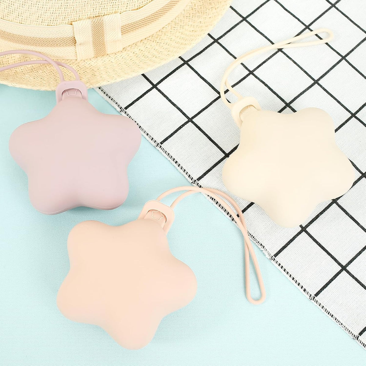 3Pcs Pacifier Holder Case, Safe and Soft Material Pacifier Pouch, Food Grade Silicone Pacifier Case, Star Shape, Protective Pacifier Storage Case for Diaper Bag Stroller (Style 1)