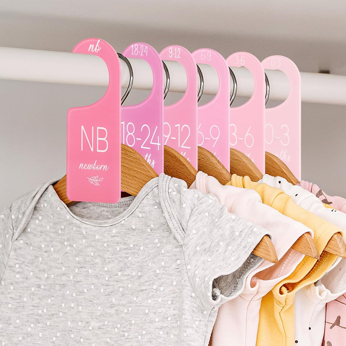 Acrylic Baby Closet Dividers Boho Hanging Acrylic Infant Clothes Hanger Separators Baby Closet Organizers Thicken Babies Wardrobe Organizers for Home Nursery Supplies, 6.7 x 3 Inch, 8 Pcs