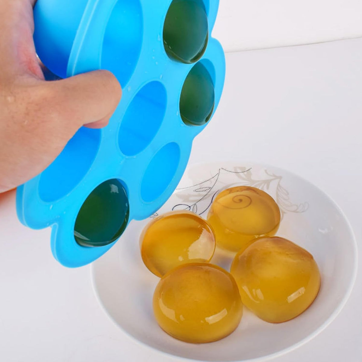 Section Silicone Food Freezer Tray with on Lids Safe Silicone Treat Tray for Easy Meal Preps and Storage Leak Food Divider