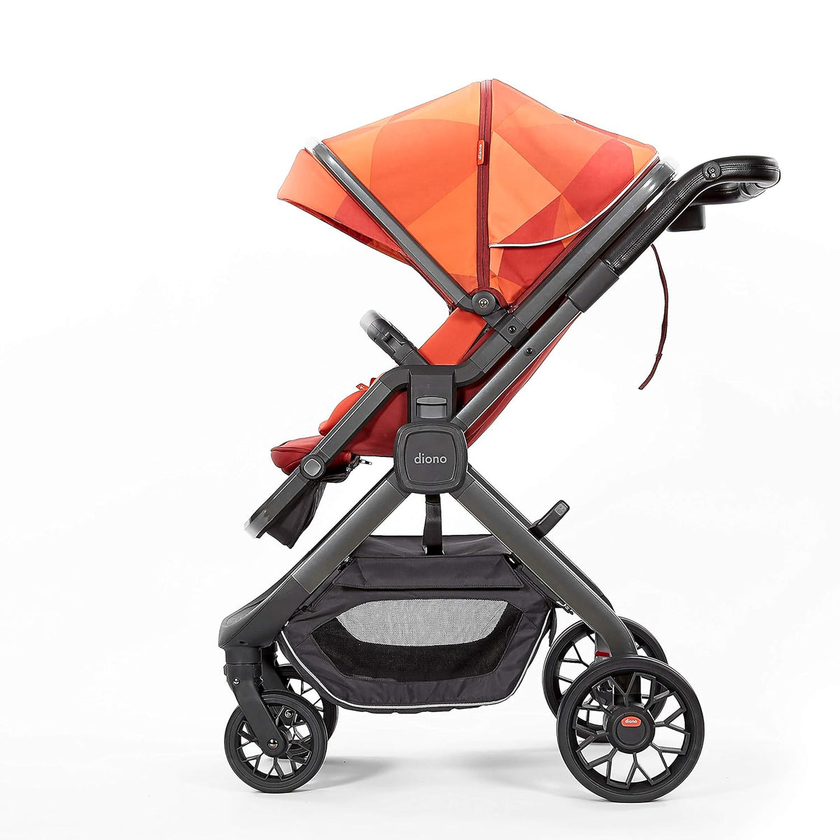 Quantum Stroller Travel Bag, Heavy Duty Stroller Cover for Gate Check Luggage, Airplane Friendly with Wheels, Padded Easy Carry Strap