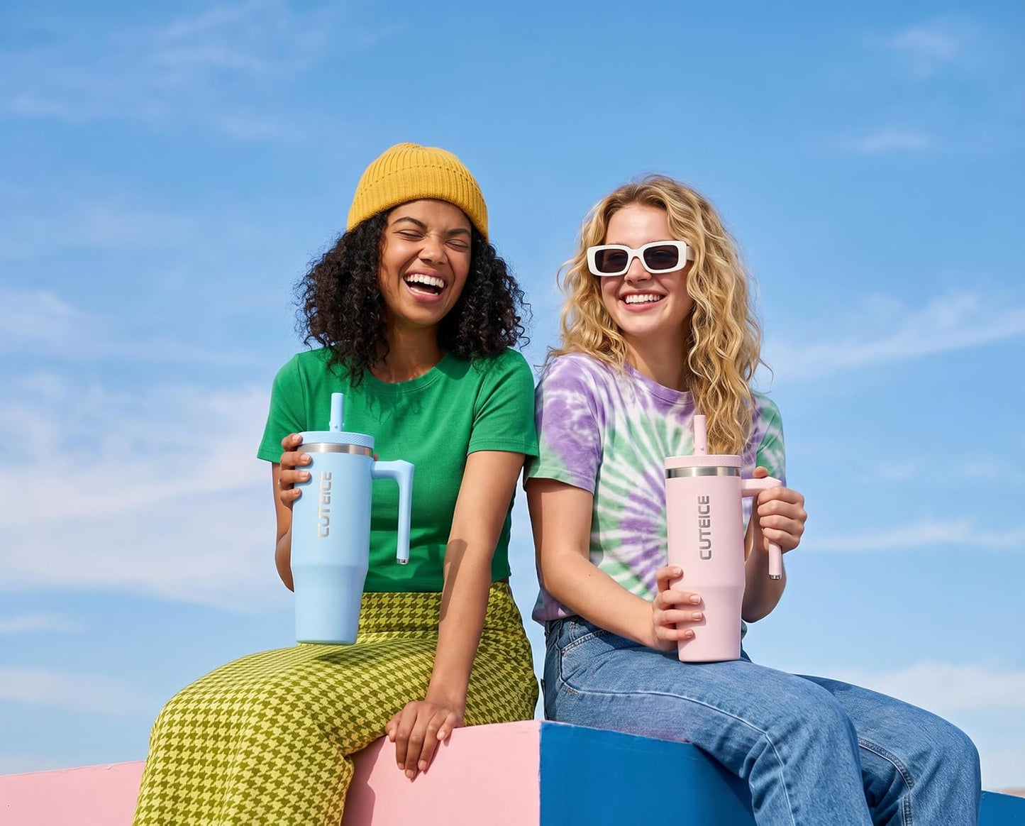 Blue Tumbler with Straw and Handle Coffee Travel Mug with Lid Leakproof Insulated Cup Stainless Steel Mug for Iced Tea, Coffee, Cold Beverages Fits in Car Cup Holder Skyblue Water Bottle for Office