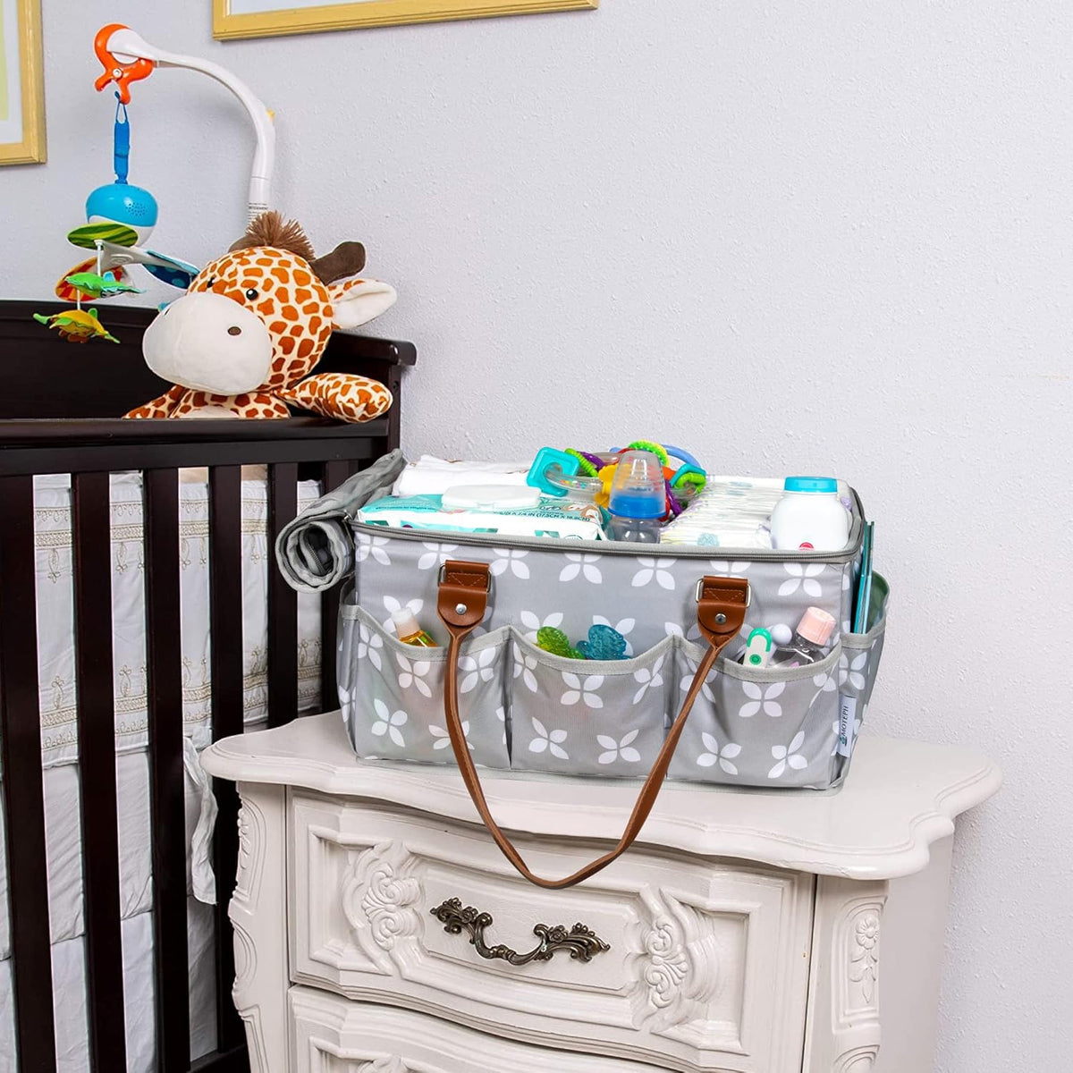 Diaper Caddy with Changing Mat, Large Baby Diaper Caddy Organizer with Lid, Portable Organizer Basket for Baby Essentials, Roll-Up Lid, Built-In Changing Mat Pocket