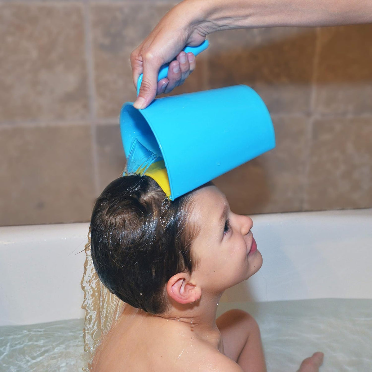 Shampoo Rinse Cup | Baby Bath Rinser Pail to Wash Hair and Wash Out Shampoo by Protecting Infant Eyes - Kids Bathing Without TEARS