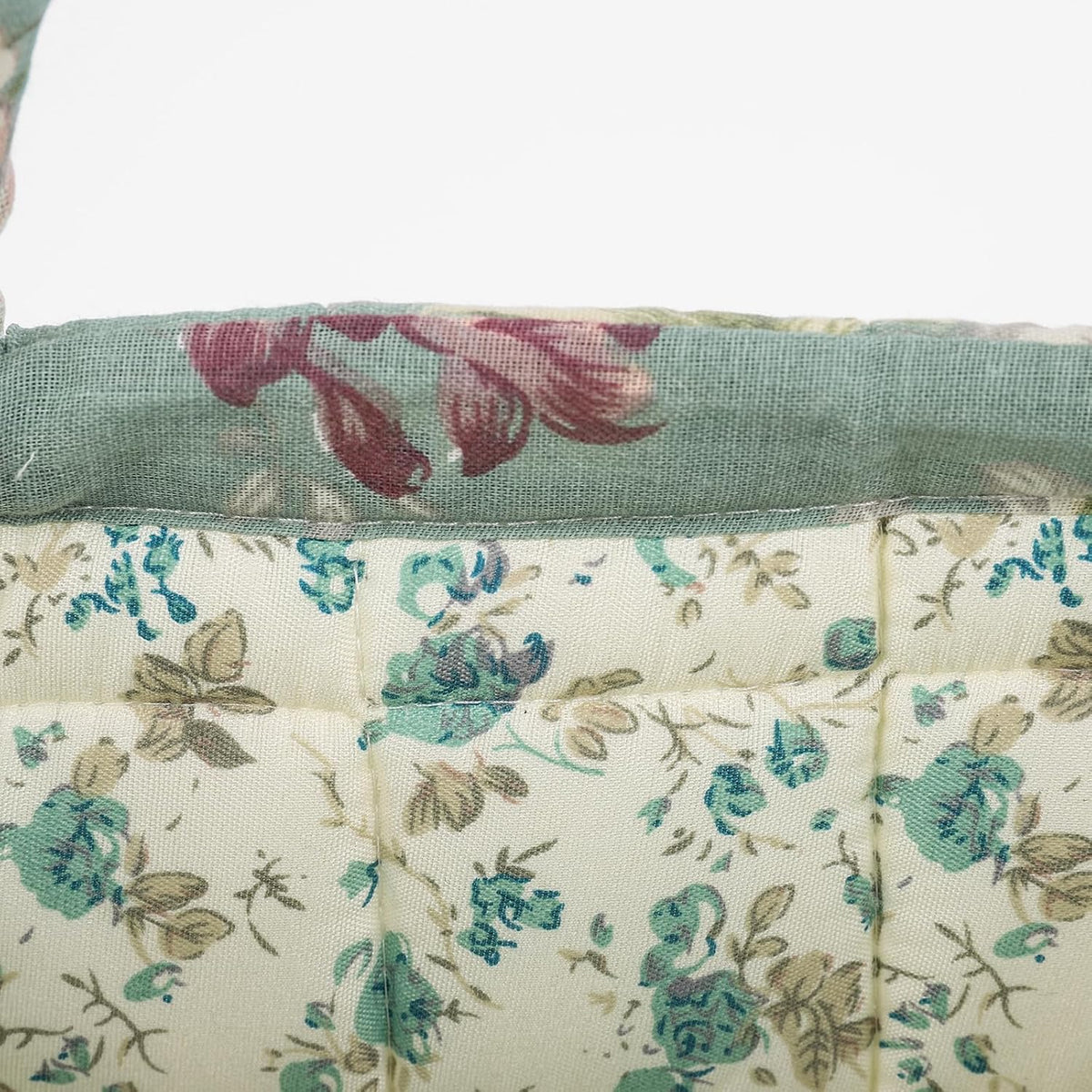 Quilted Fabric Storage Basket Floral Baby Diaper Caddy Quilted Basket for Nursery Bedroom Car Storage
