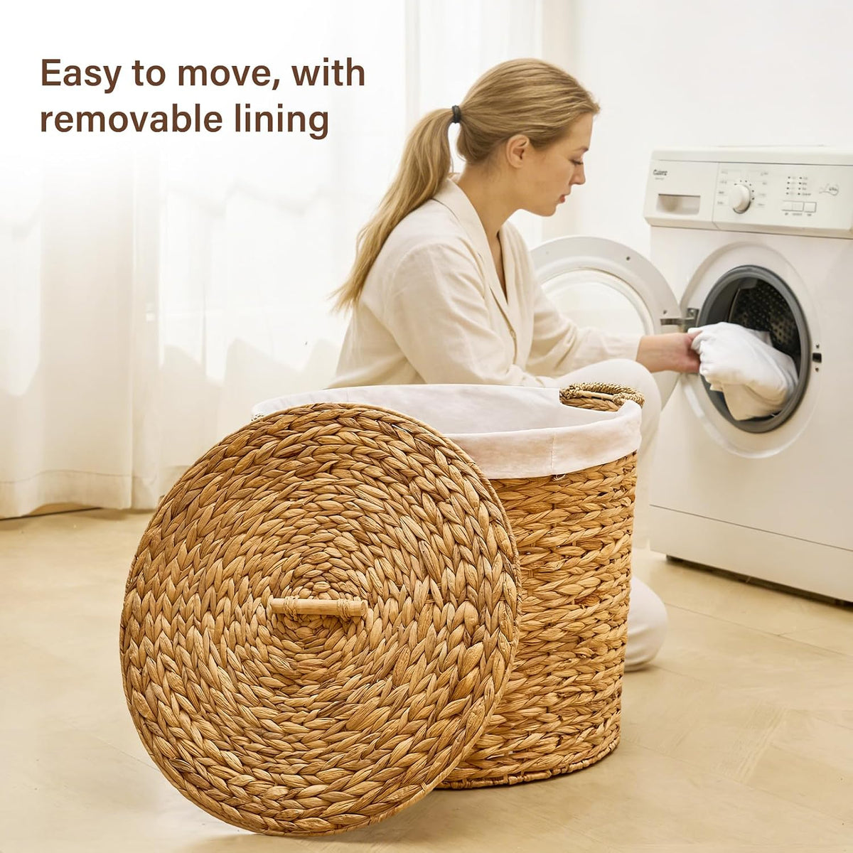 Round Laundry Hamper with Lid and a Removable Liner Bag, Handwoven Water Hyacinth Laundry Basket for Laundry Room Bedroom (Natural, S)