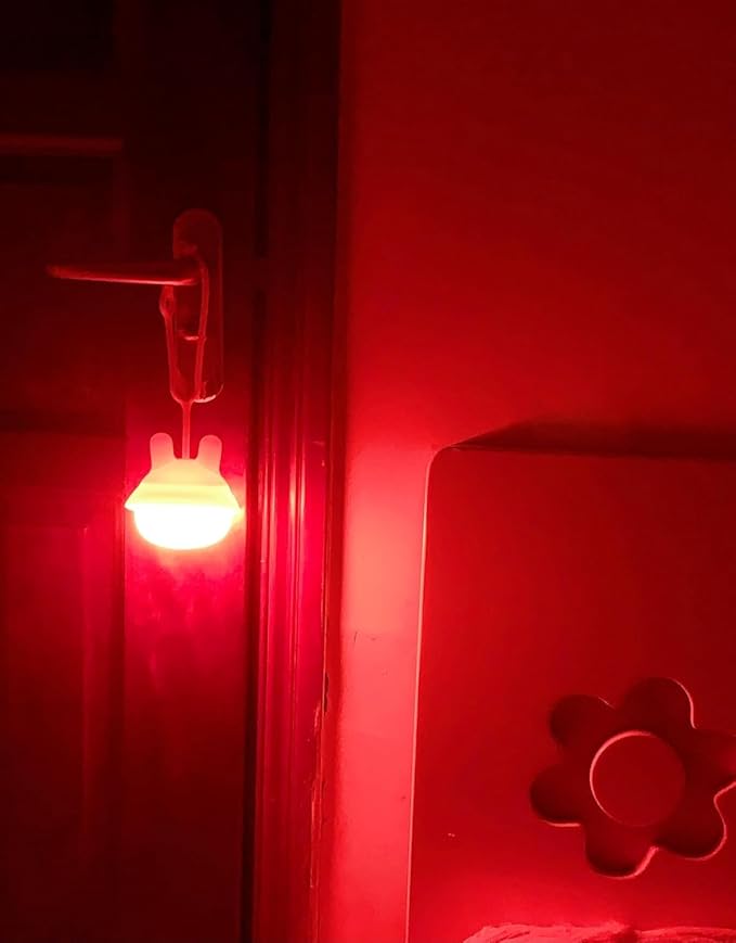 ShaArkMango Kids Penguin Night Light, 9 Colors, Battery Operated, Safe Silicone Material, Perfect for Nursery, Bedroom, and Playroom