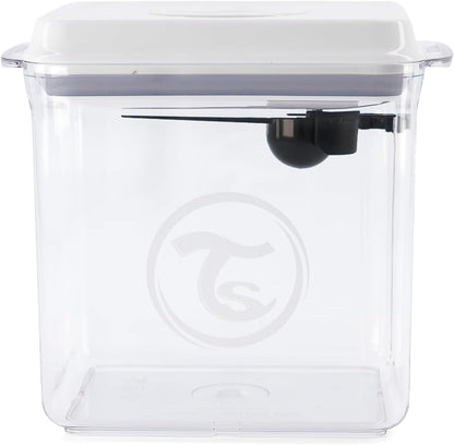 Twistshake Baby Formula Container | Moisture-Proof | Sealed Milk Powder Dispenser for Infants | Portable Food Storage Box for Baby Food | Milk Powder Storage | Newborn Essentials | 1700 ml, White