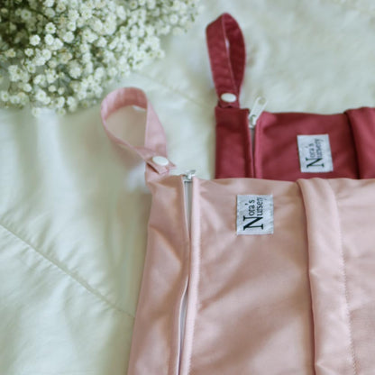 Nora's Nursery Reusable Wet Dry Bag for Cloth Diapers, Washable Pod with Large Zipper Opening, 2-Pack Waterproof Diaper Pods with Detachable Snap, Wet Bags for Cloth Diapers
