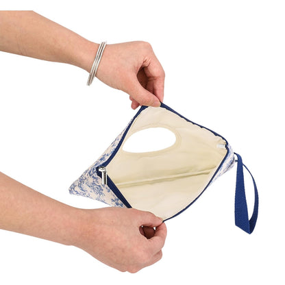 Quilted Diaper Wipe Pouch Portable Mommy Bag Refillable Floral Baby Wipe Holder for Travel Stroller Daily Casual (wihi)