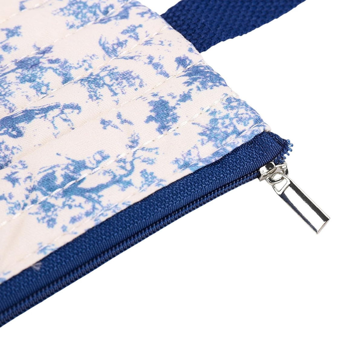 Quilted Diaper Wipe Pouch Portable Mommy Bag Refillable Floral Baby Wipe Holder for Travel Stroller Daily Casual (wihi)