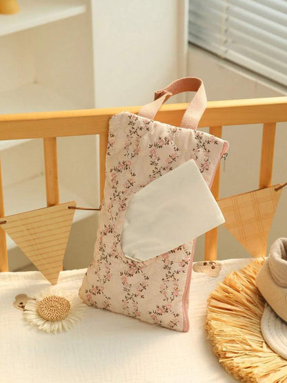 Quilted Diaper Wipe Pouch Portable Mommy Bag Refillable Floral Baby Wipe Holder for Travel Stroller Daily Casual (wihi)