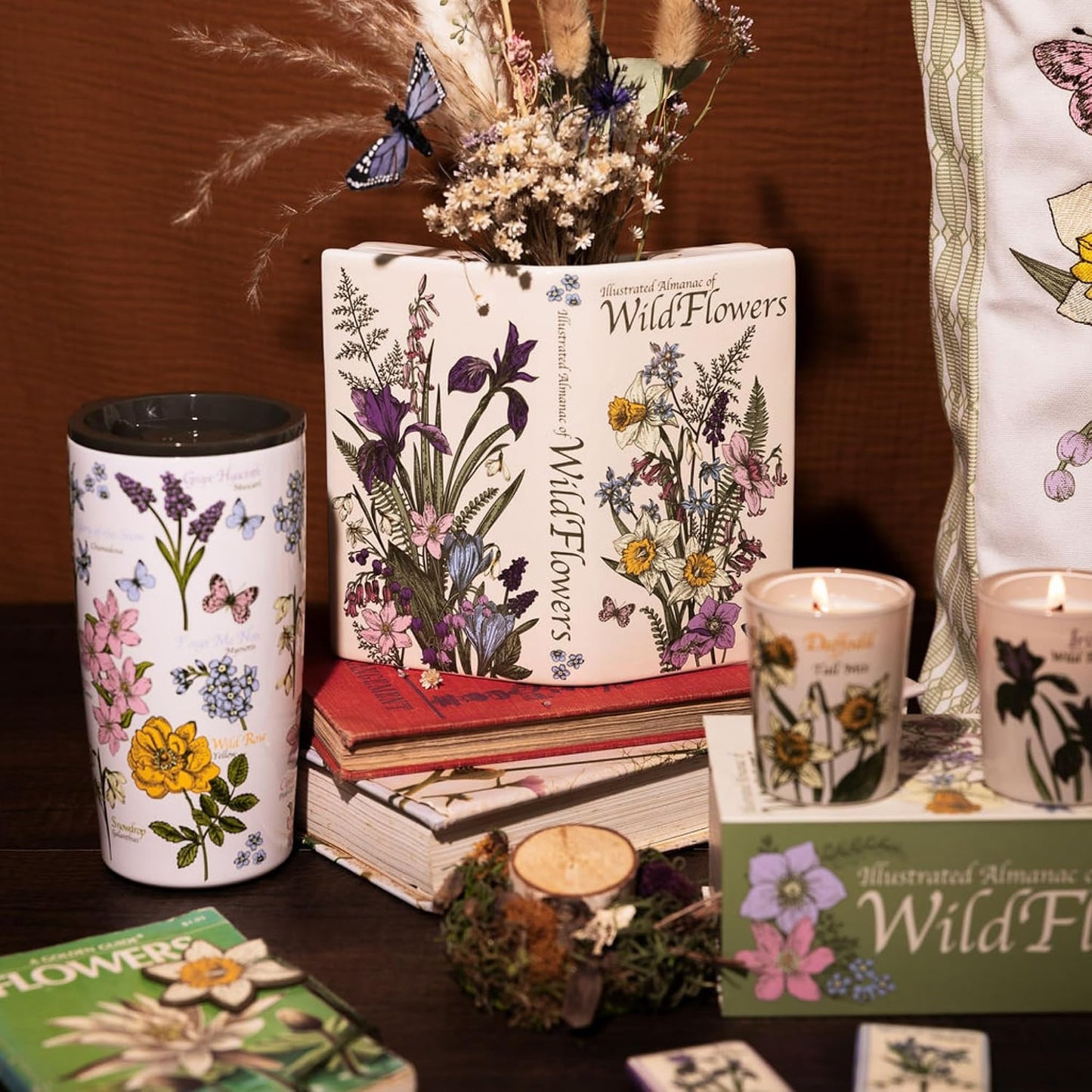 STEEL MILL AND CO. 20 oz Stainless Steel Tumbler, Insulated Wildflower Field Guide Design Travel Mug with Acrylic Slider Lid, Double Wall Coffee Cup for Hot & Cold Drinks (Wildflowers) | Insulated Floral Field Guide Design Travel Mug with Acrylic Slider