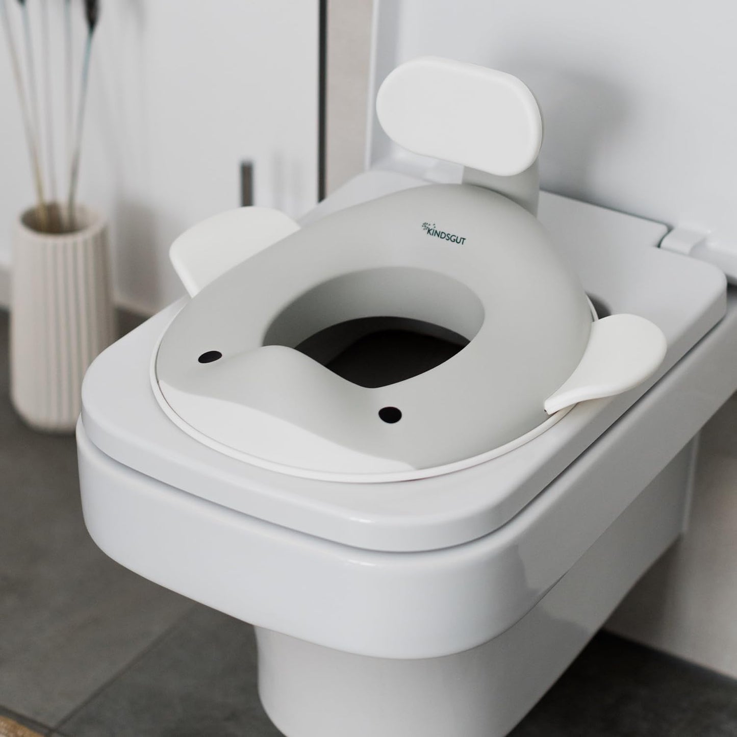 Kindsgut Whale Potty Training Seat for Toddlers – Kids Toilet Seat with Backrest, Non-Slip, Fits Round & Oval Toilet Seats, Designed in Germany, Peach
