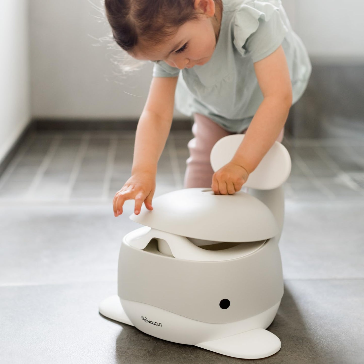 Kindsgut Whale Potty Training Toilet – Ergonomic Toddler Potty for Boys & Girls, Designed in Germany, Non-Slip & Easy Clean, Pigeon Blue