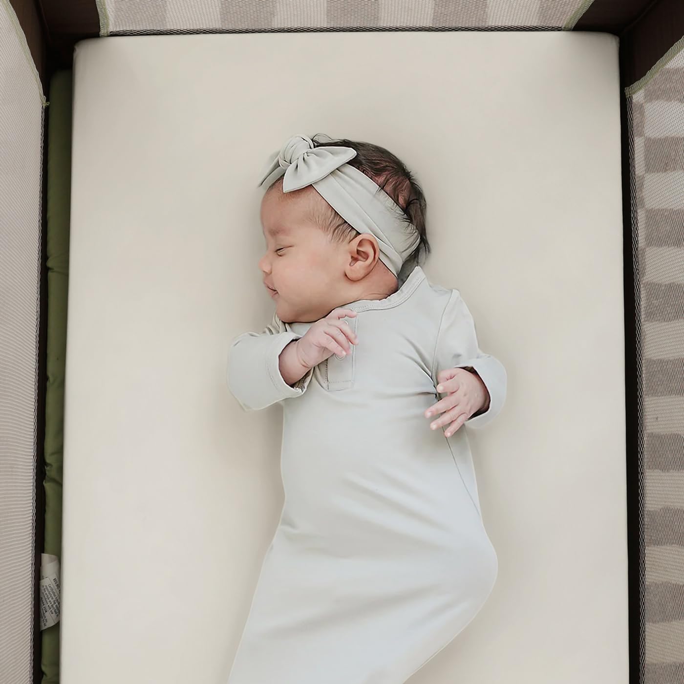 GRSSDER Stretch Ultra Soft Jersey Knit Fitted Pack n Play Playard Sheets Set 2 Pack，Fits Portable/Mini Cribs Sheets, Playards Mattress Pads, Stylish Watercolor Animals for Baby, Mint Green