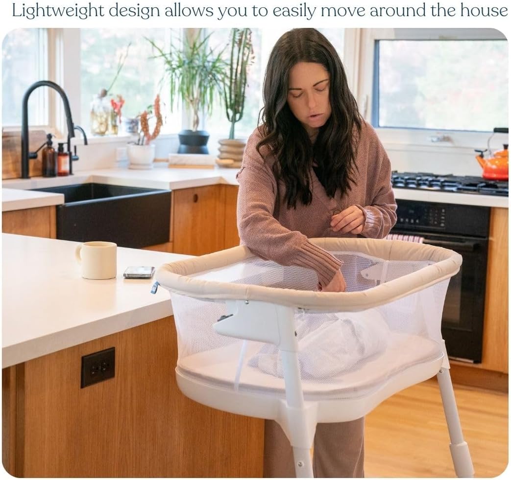 HALO® BassiNest® Bedside Sleeper – Breathable Baby Bassinet Slides Over Bed with Mesh Walls for Airflow & Visibility, Lowering Wall for Easy Access, Fits Most Beds
