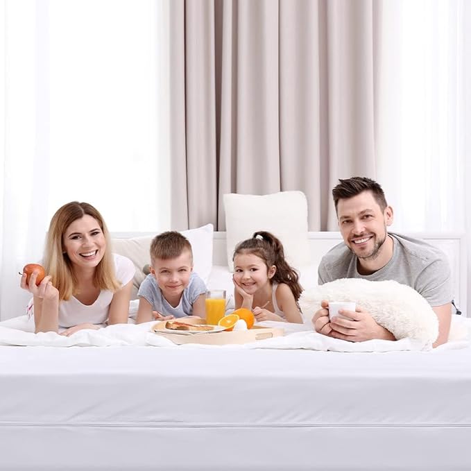 Utopia Bedding Mattress Protector Zippered California King Size, 100% Waterproof Bed Bug and Dust Mite Proof Mattress Encasement, Absorbent 6 Sided Mattress Cover