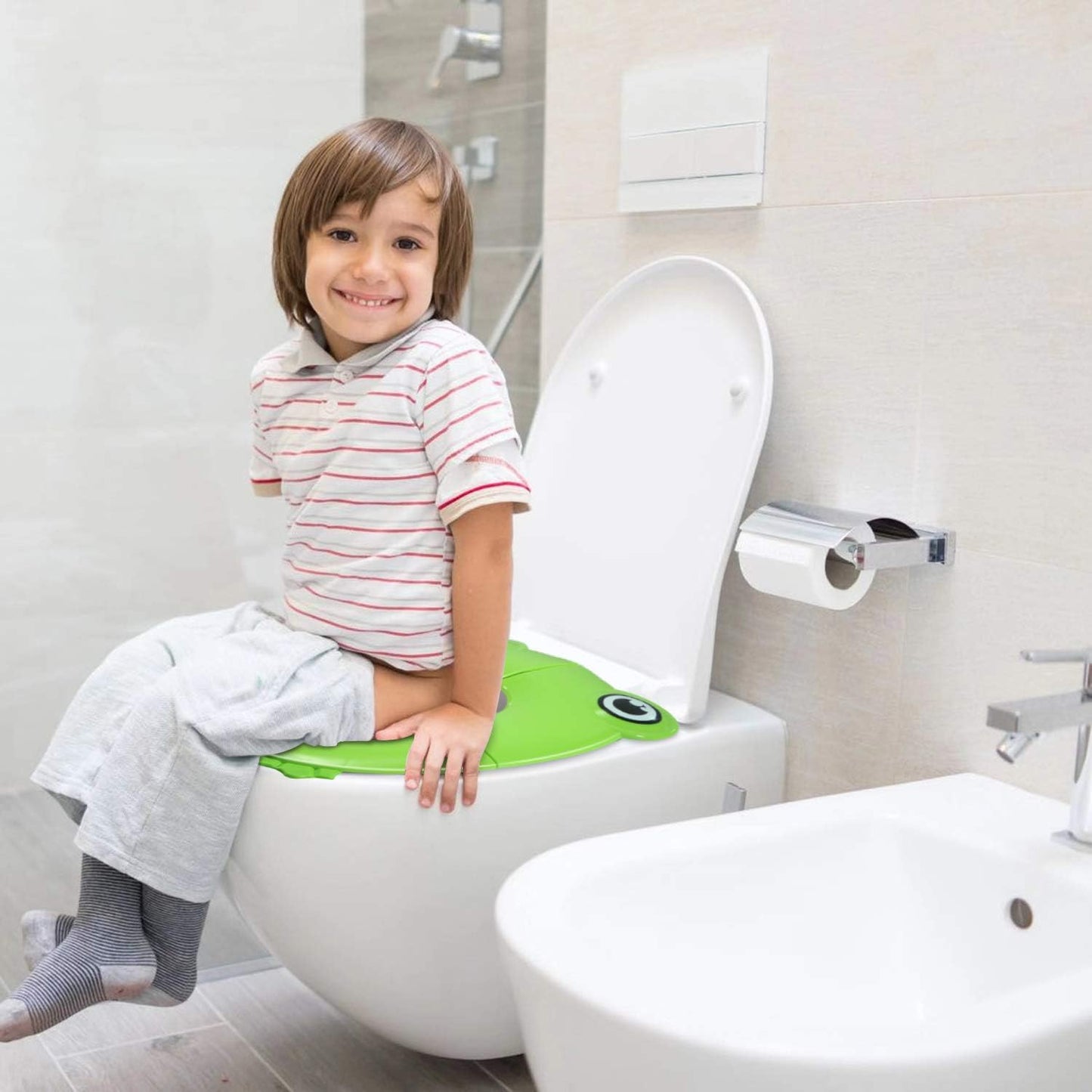 PandaEar Toilet Seat Cover | Folding Travel Toilet Seat for Children and Potty Training | Portable Silicone Toilet Seat for Toddlers, Boys & Girls with Non-Slip Silicone Pads -Panda