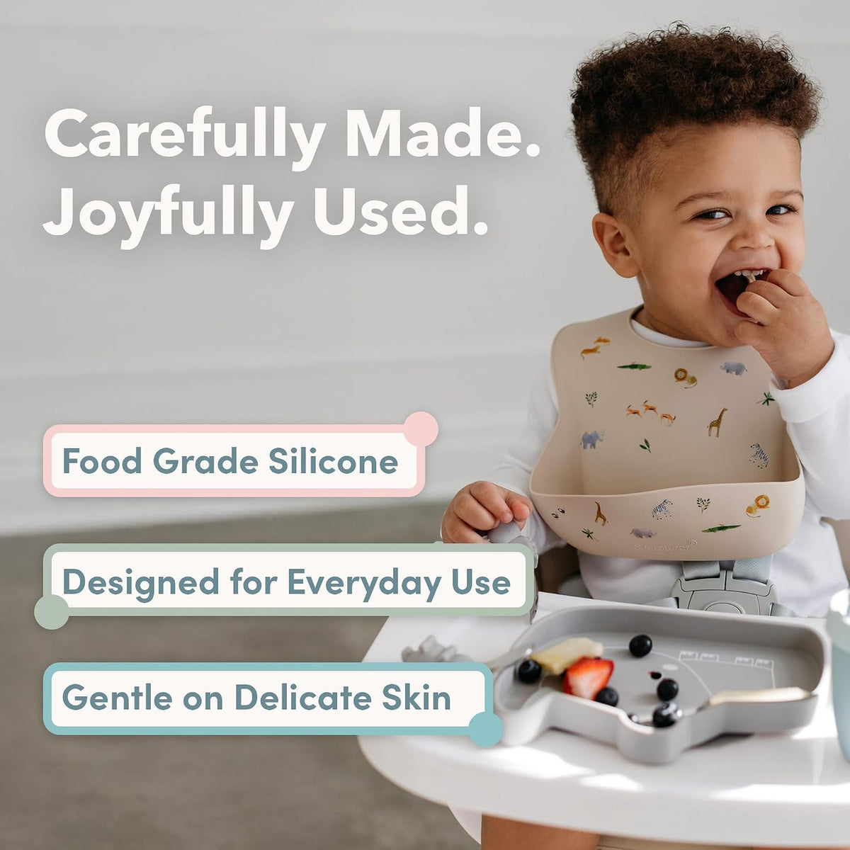 Soft, Waterproof Silicone Feeding Bib for Babies and Toddlers