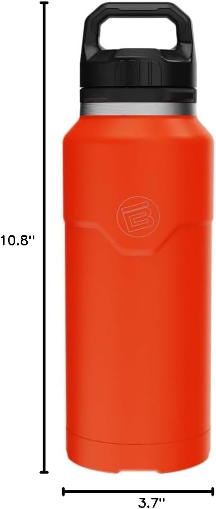 MAGNEBottle 36oz Insulated Water Bottle | Magnetic Base | 36oz insulated bottle with MAGNEPOD™ magnetic base for all-day use