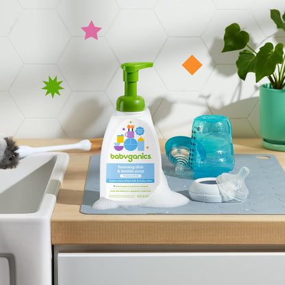 Babyganics Foaming Dish & Bottle Soap, Fragrance Free, Removes Dried Milk, 32 Fl Oz (Pack of 2), Packaging May Vary