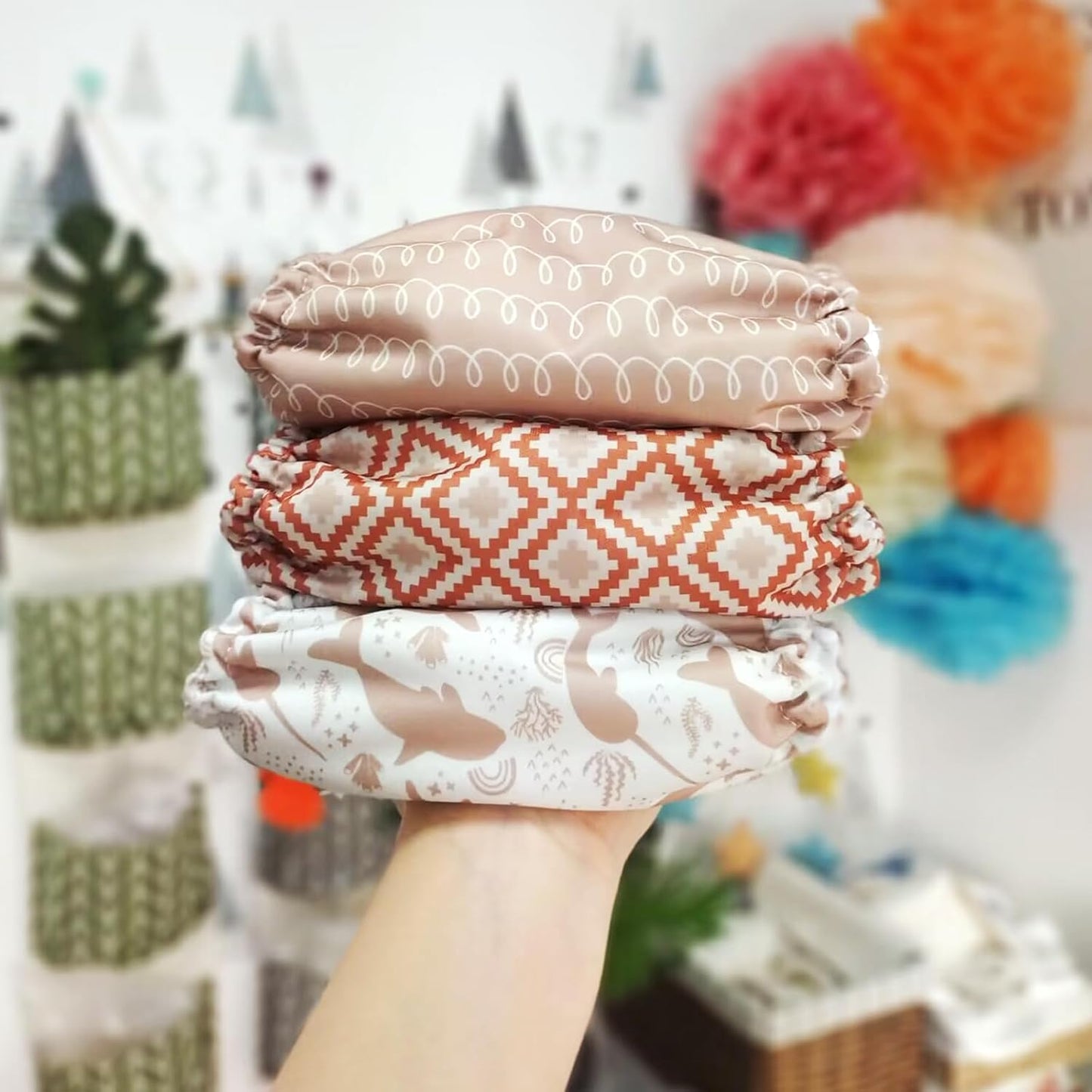 Mama Koala 3.0 Pocket Cloth Diapers for Babies with AWJ Lining, 6 Pack with 6 4-Layer Natural Cloth Diaper Inserts - Reusable and Washable Pocket Diapers(Hardworking Bees) - Colors B