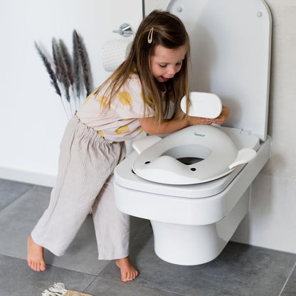 Kindsgut Whale Potty Training Seat for Toddlers – Kids Toilet Seat with Backrest, Non-Slip, Fits Round & Oval Toilet Seats, Designed in Germany, Peach