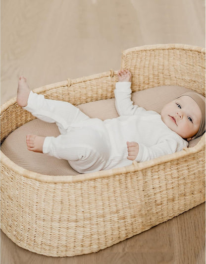 Konssy Muslin Fitted Bassinet Sheets 2 Pack for Baby Girl Boy, Soft Bedside Sleeper Bassinet Sheets Fit for Baby Bassinets, Moses Basket Oval Rectangle Pad/Mattress