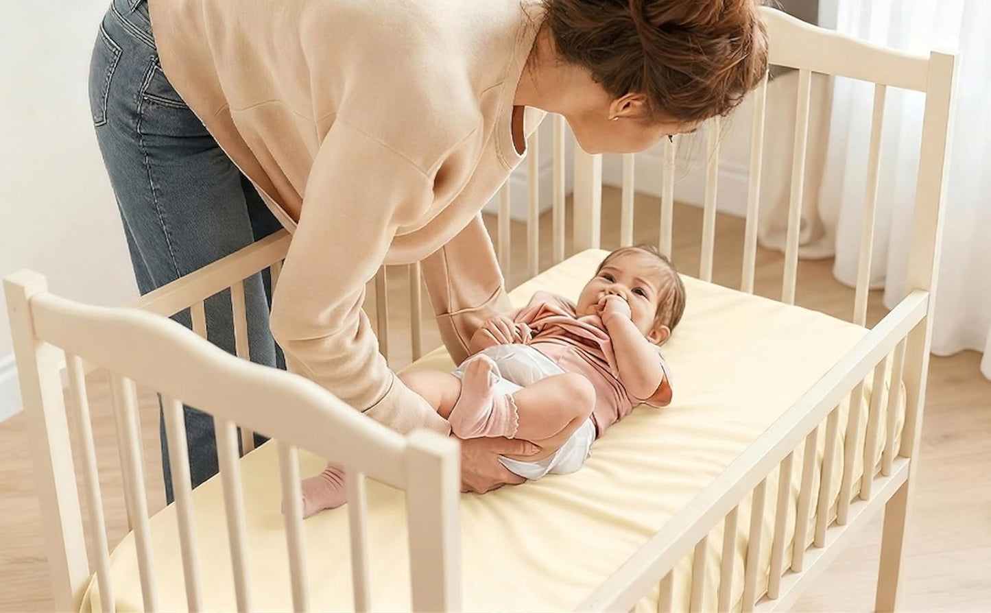 4 Pack Stretchy Bassinet Sheets 20" x 33" Fit for Baby Delight, BCOL, Jimglo, Angelbliss, Maxi-COSI & Most Regular Size Bedside Sleeper- Soft Breathable Fitted Bassinet Sheets - Light Pink & Star