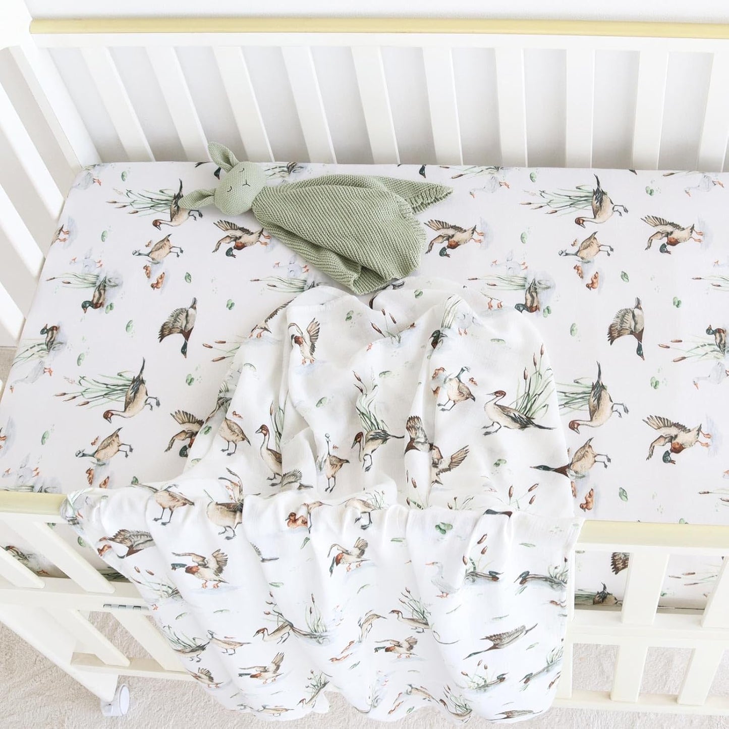 LifeTree Crib Sheets for Baby Unisex - Muslin Fitted Crib Sheets Toddler Bed Sheet, 70% Viscose from Bamboo and 30% Cotton, Fits Mini Crib & Pack and Play Playard, Bear, 26in x 38in