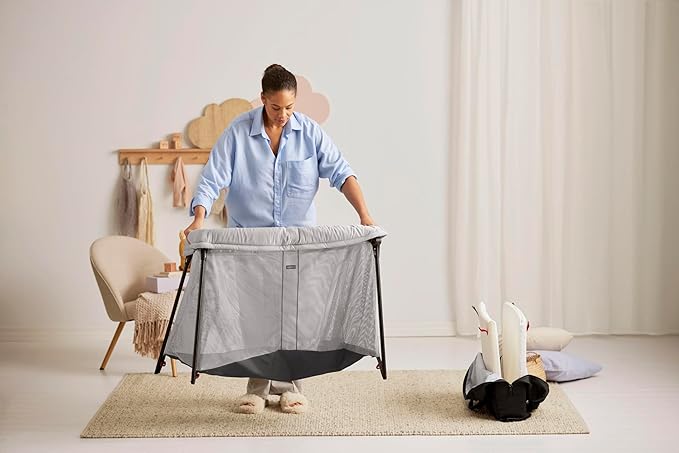 BABYBJORN Travel Crib Light - Silver + Fitted Sheet Bundle Pack ,Silver, One Size