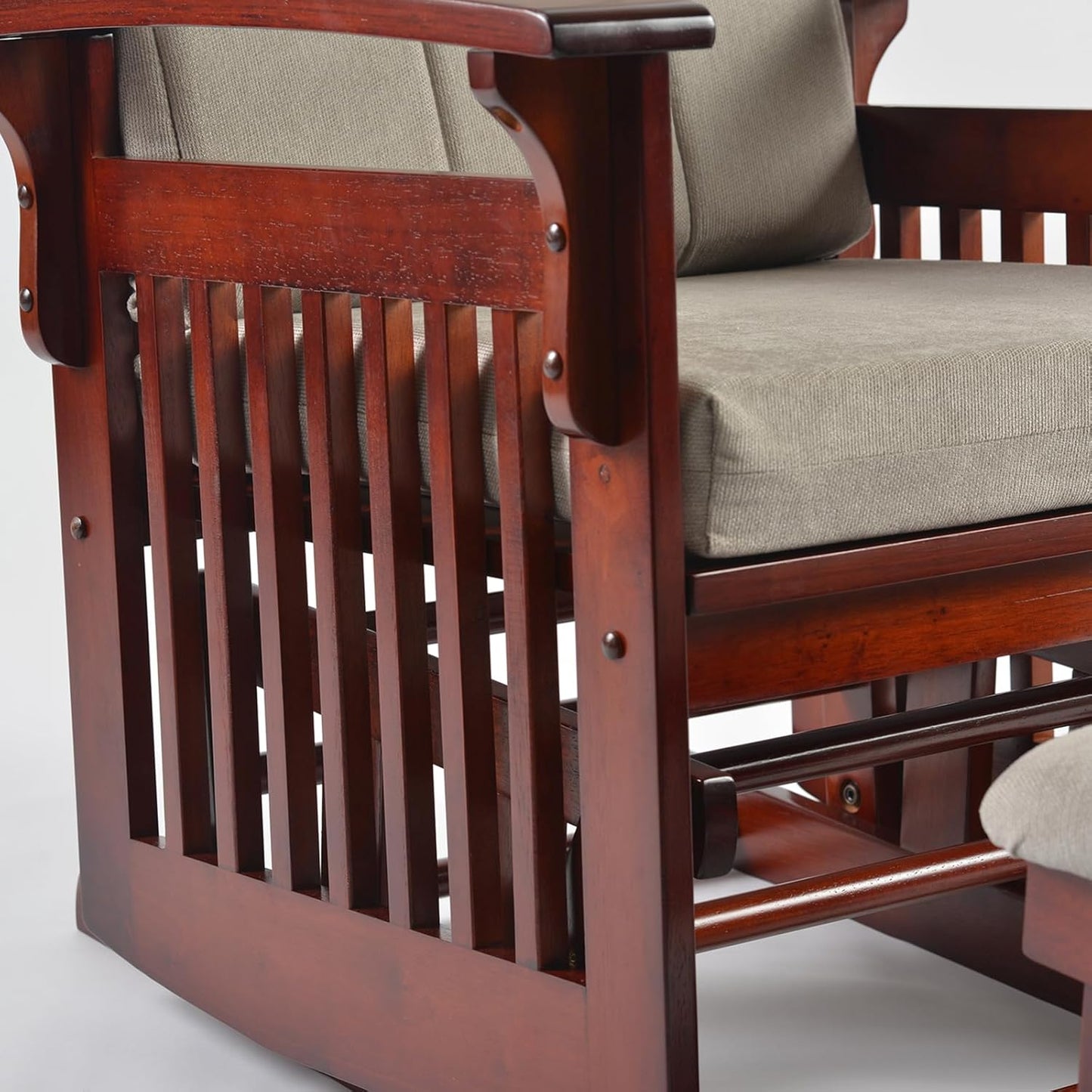 Rustic Rubber Wood Glider and Ottoman Set, Nursery Glider Chair for Breastfeeding and Relaxing, Comfortable Rocking Chair for Living Room and Bedroom（Tan）