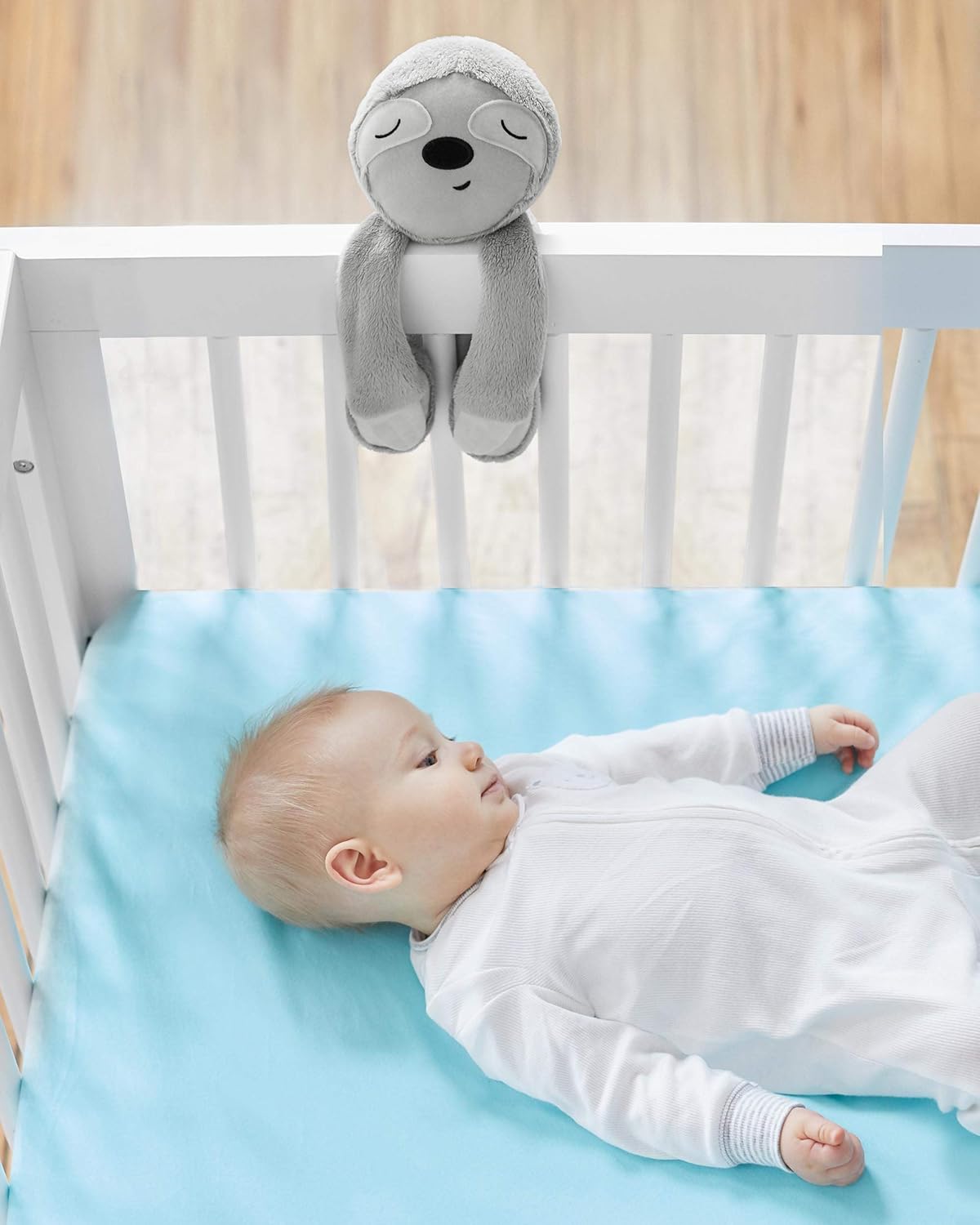 Skip Hop Portable Baby Sleep Sound Machine, Glow with Me Acorn