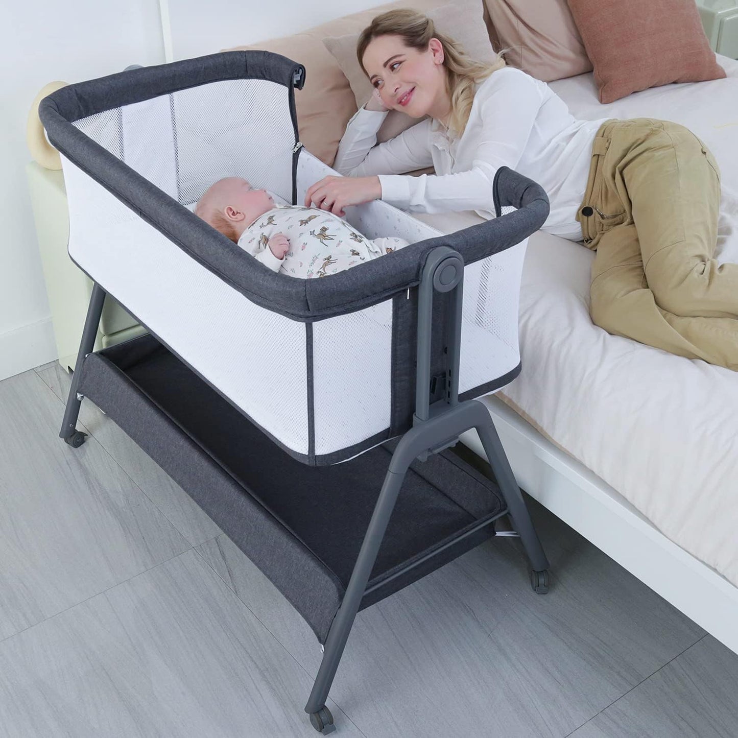 ANGELBLISS Baby Bassinet Bedside Crib with Storage Basket and Wheels, Easy Folding Bed Side Sleeper Adjustable Height Portable Crib for Newborn (Pink)