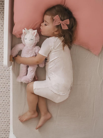 Muslin Bedside Bassinet Sheets 2 Pack, 33x20 Fitted Ultra Soft & Breathable Bedside Sleeper Sheets, Ideal for Baby Girl and Boy, Perfect for Newborns (Hopping Bunnies & Beige)