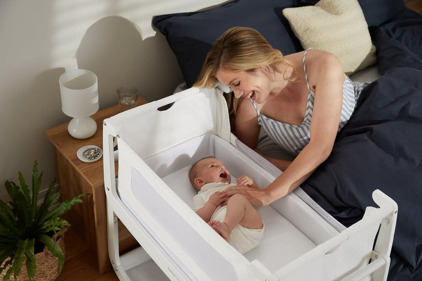 SnuzPod 5 Bedside Bassinet for Baby - Newborn Bed with Zip Down Breathable Windows, Rocking Bedside Sleeper with Lift-Off Bassinet, Portable 3-in-1 Baby Cradle with Wheels & Mattress, Natural
