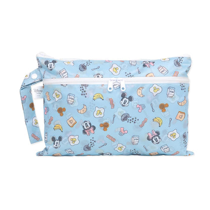 Bumkins Disney Waterproof Wet Bag for Baby, Travel, Swim Suit, Cloth Diapers, Pump Parts, Pool, Gym Clothes, Toiletry, Strap to Stroller, Daycare, Zip Reusable Bag, Packing Pouch, Winnie the Pooh